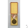 Kép 2/9 - Osztrák Háborús Emlékérem Tokjában - Österreichischen Weltkriegs Erinnerungsmedaille 1914-1918 Mit Etui