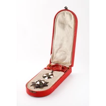 Magyar Köztársasági Érdemrend Babérággal Ékesített Nagykeresztje És Csillaga Tokjában