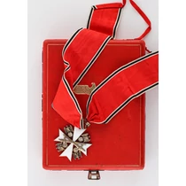 Német Sas Érdemrend 1. Fokozat Kardokkal Tokjában - Verdienstorden vom Deutschen Adler Mit Schweertern Im Etui - "Gebr. Godet & Co."