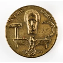 Német Politikai Propaganda Jelvény - Május 1. - Mai 1. 1934. - Tag Der Arbeit - "SCHWAB GMÜND 17"