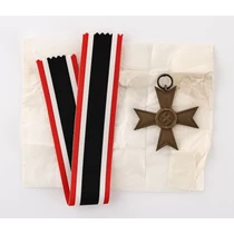 Német Háborús Érdemkereszt Másodosztálya Kardok Nélkül - Kriegsverdienstkreuz 2. Klasse Ohne Schwertern - "Deschler & Sohn"