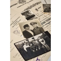 Német Első- És Második Világháborús Papírhagyaték 