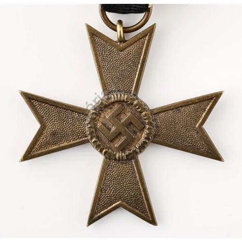 Német Háborús Érdemkereszt Másodosztálya Kardok Nélkül - Kriegsverdienstkreuz 2. Klasse Ohne Schwertern