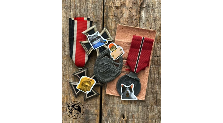 Egy korszak társadalmi tabusítása - A III. Birodalom tárgyi anyaga köré épülő jelentésképzés 1945 után: trófea, tabu, gyűjtés és algoritmus.