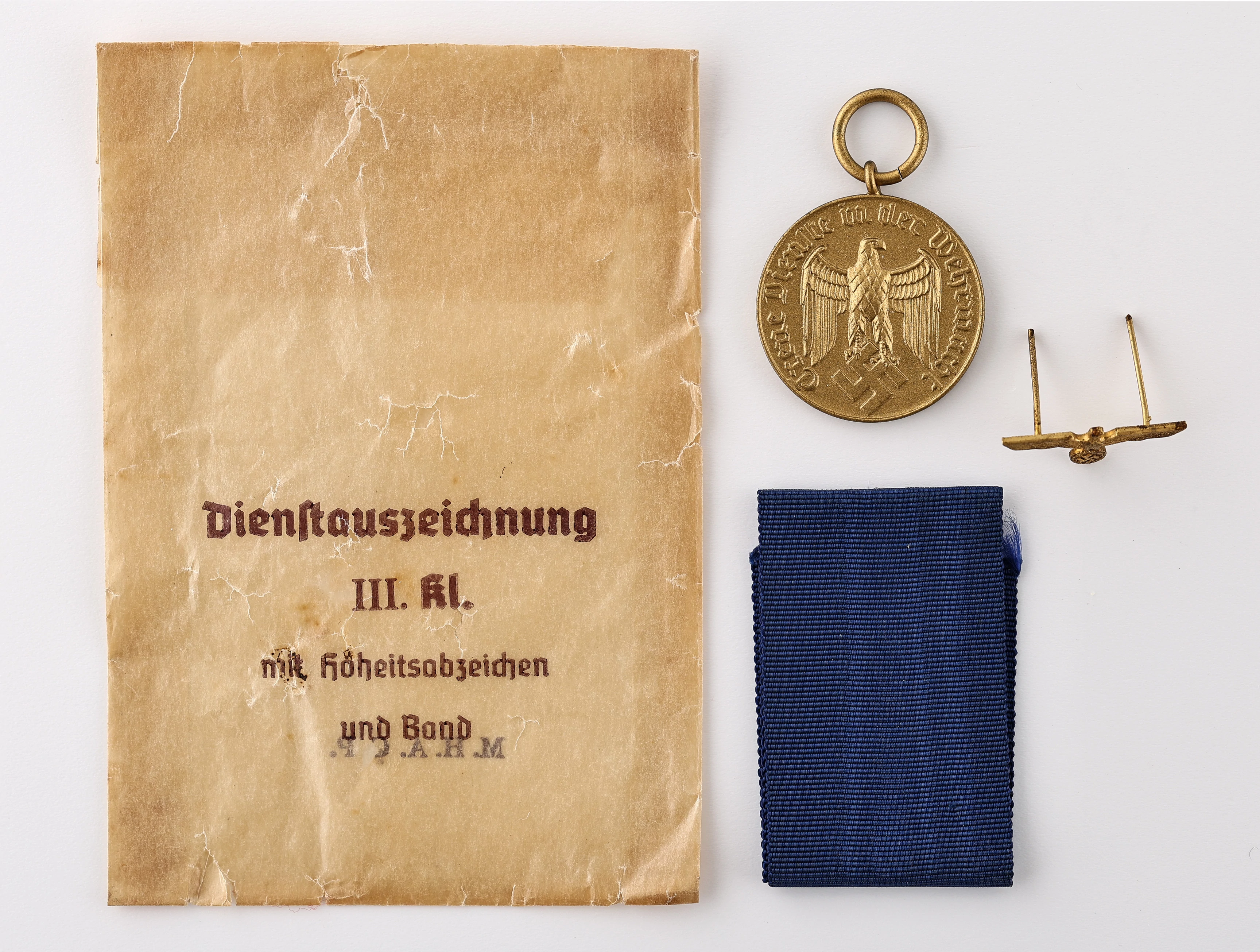 Wehrmacht Szolgálati Érdemjel 3. Osztálya Tasakkal - Wehrmacht-Dienstauszeichnungen 3. Klasse Mit Tüte